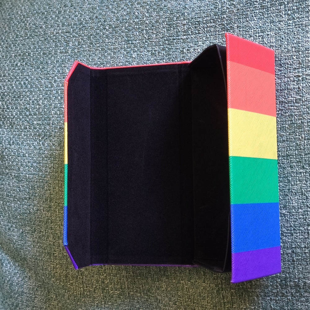 ZEELOOL Rainbow Stripe Glasses Case - Picture 4 of 4